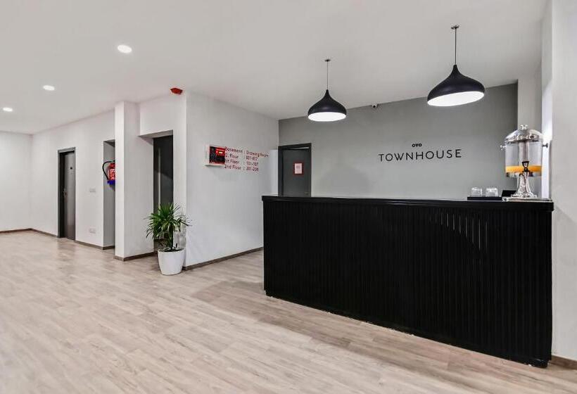 호텔 Super Townhouse 096 Lohia Park