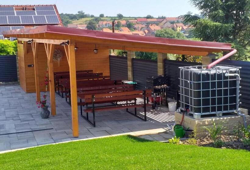 بنسيون Penzion U Buštíků