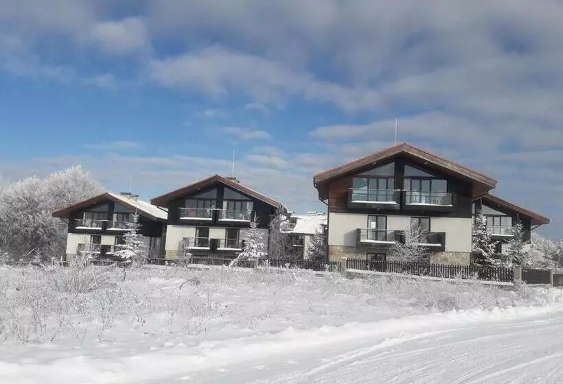 Resort Chamkoria Chalets