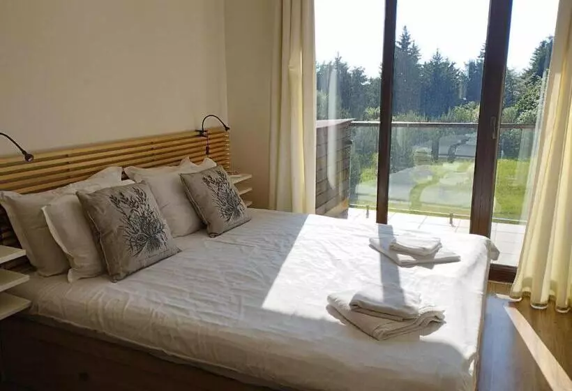 Resort Chamkoria Chalets