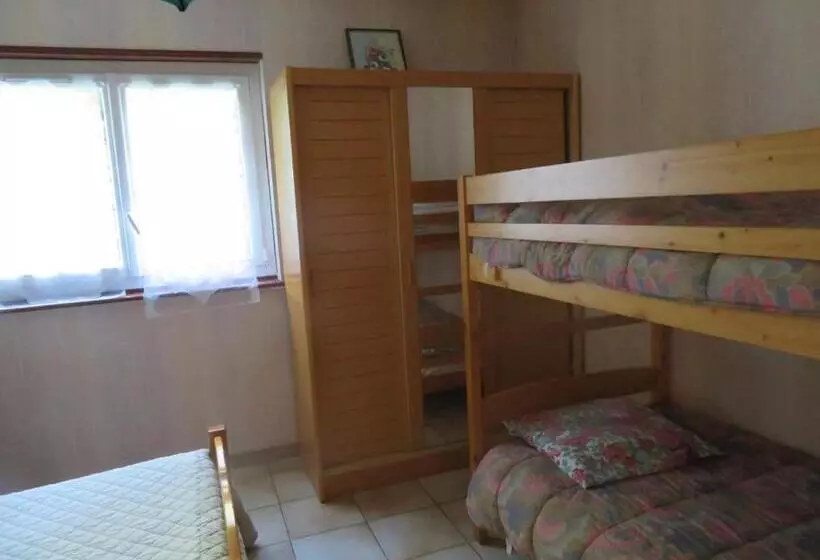 ベッドアンドブレックファースト Chambre D Hotes Les Menhirs