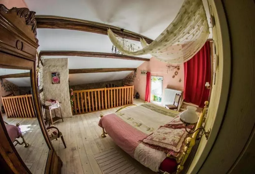 ベッドアンドブレックファースト Chambres D Hôtes Au Presbytère