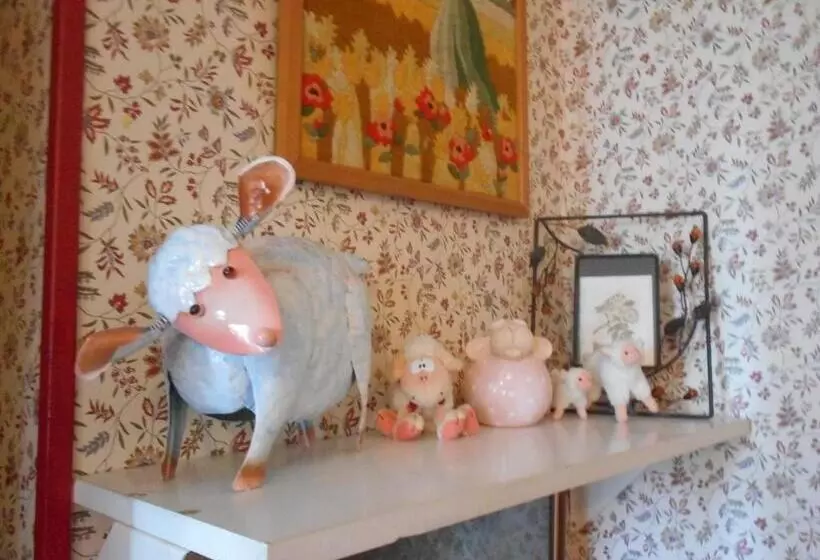 ベッドアンドブレックファースト Chambres D Hôtes Au Presbytère