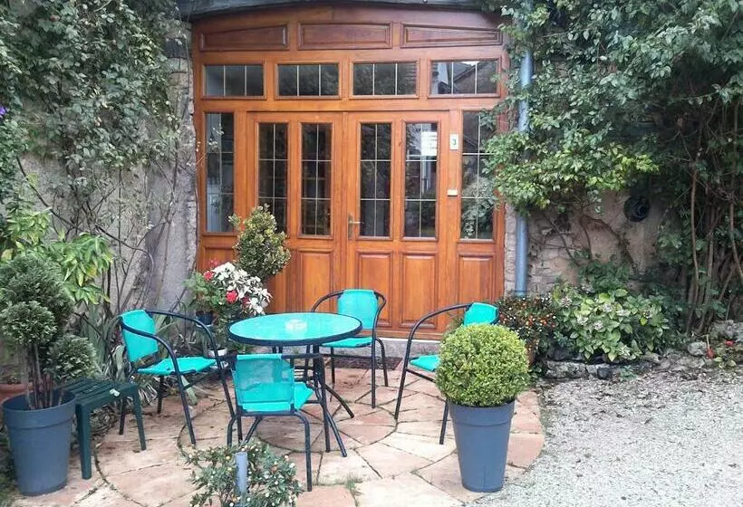 Aamiaismajoitus (B&B) Le Chanois