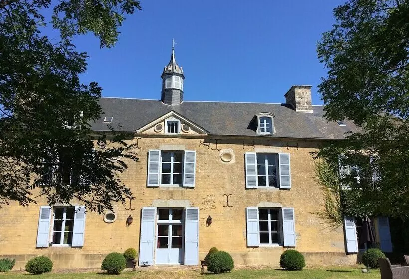 ベッドアンドブレックファースト Le Domaine De Cordey