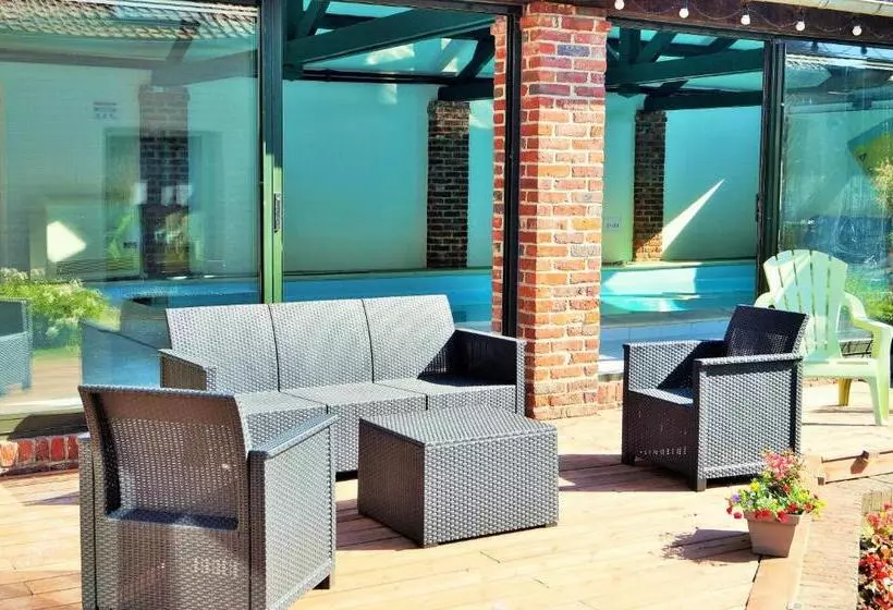 ベッドアンドブレックファースト Les Chambres De Saint Hilaire