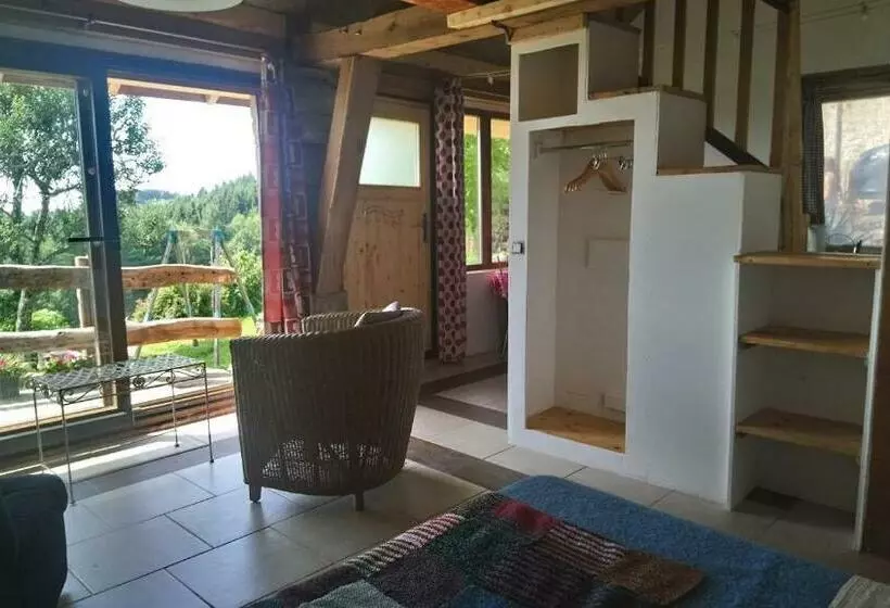 Aamiaismajoitus (B&B) Les Grandes Fontaines