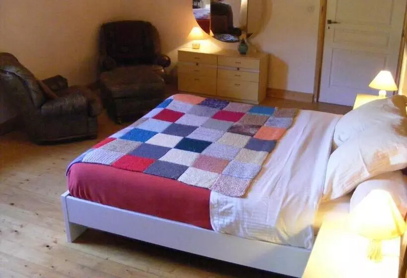 Aamiaismajoitus (B&B) Les Grandes Fontaines