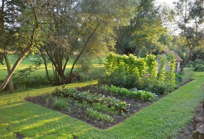 住宿加早餐  Moulin Saurele