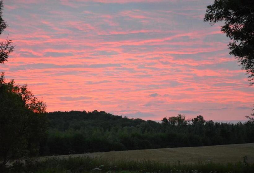 住宿加早餐  Moulin Saurele