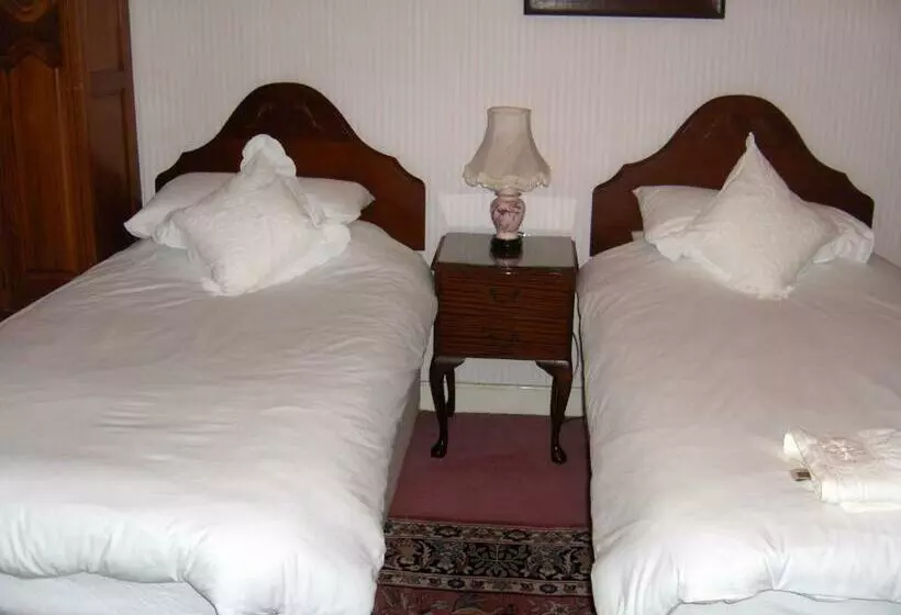 Aamiaismajoitus (B&B) The Old School House Mordington