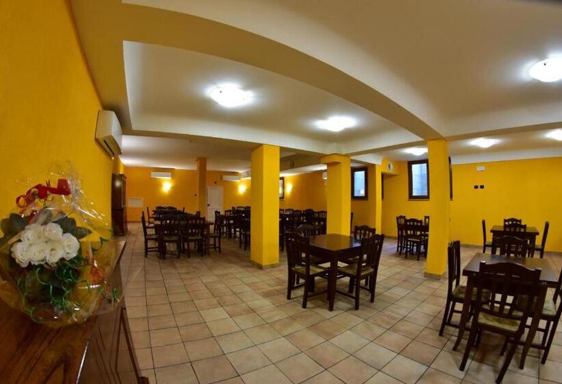 هتل Agriturismo Isola Verde