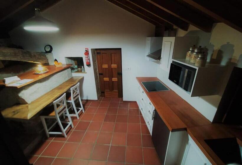 Отель Casinhas Da Levada