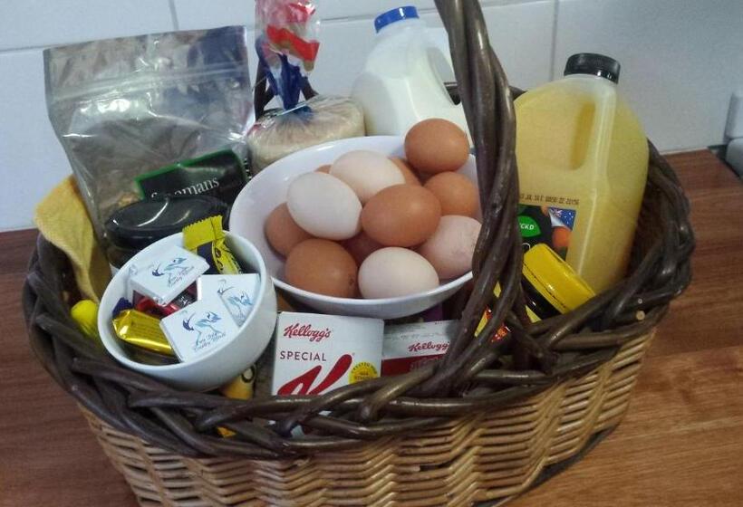 בית מלון כפרי Emu Lodge Country Retreat