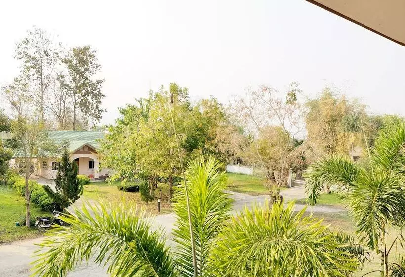 Hotelli Kong Krid Resort