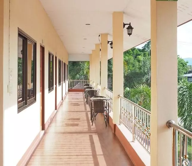 Hotelli Kong Krid Resort