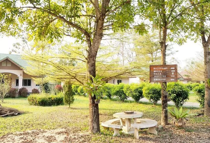 Hotelli Kong Krid Resort