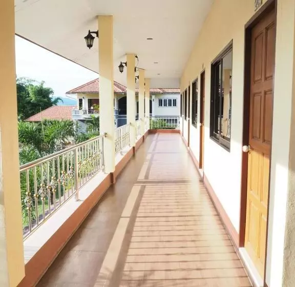 Hotelli Kong Krid Resort