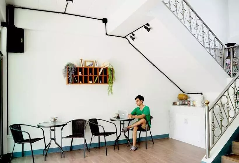 Hotelli Kong Krid Resort