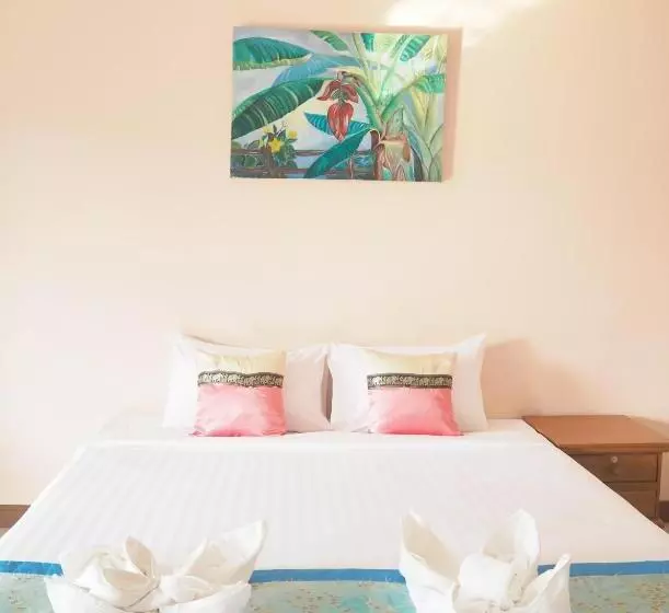 Hotelli Kong Krid Resort