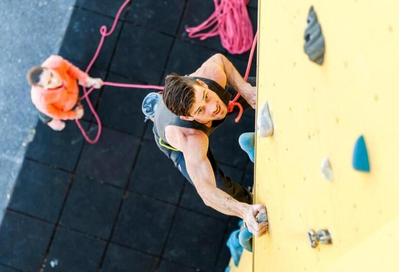 Hotelli Lintharena Ag