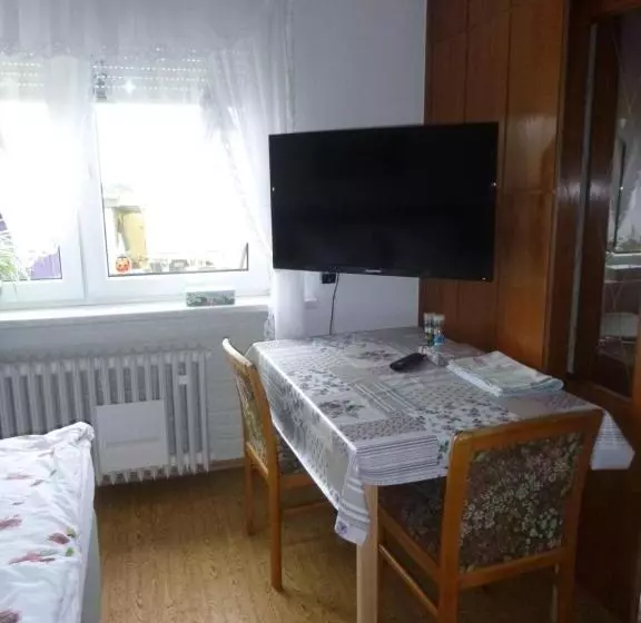 Hotelli Maja