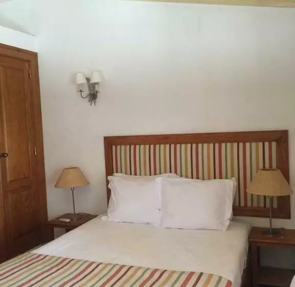 Hotelli Quinta Do Troviscal