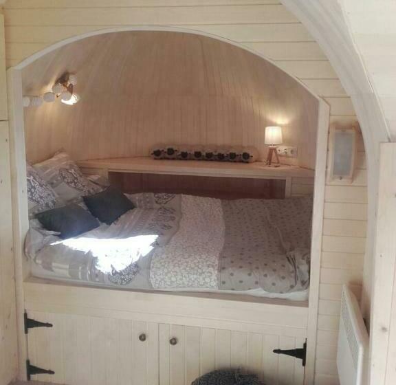 Отель Ruche Des 4 Saisons