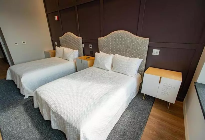 ホテル The Schoolhouse