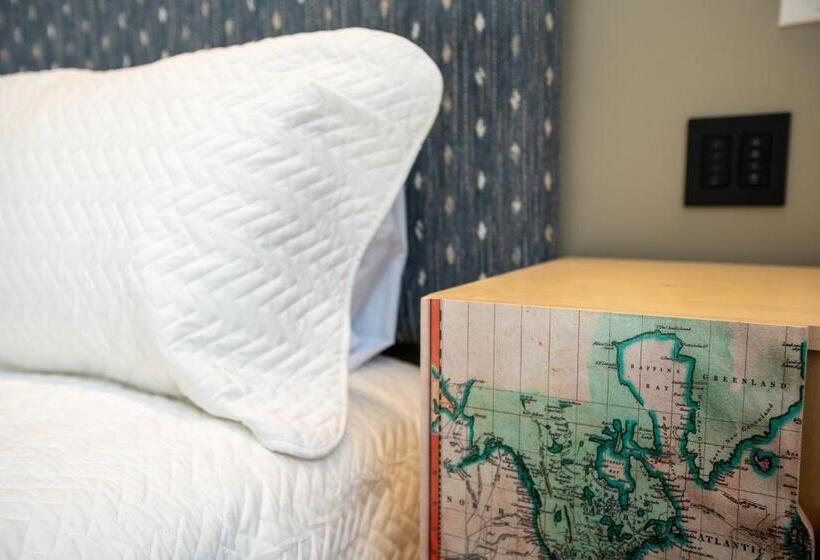 ホテル The Schoolhouse