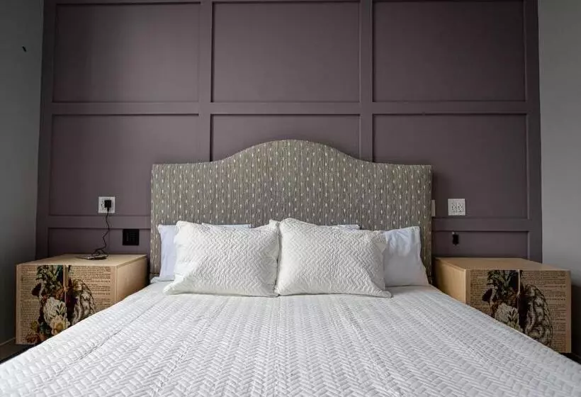 ホテル The Schoolhouse