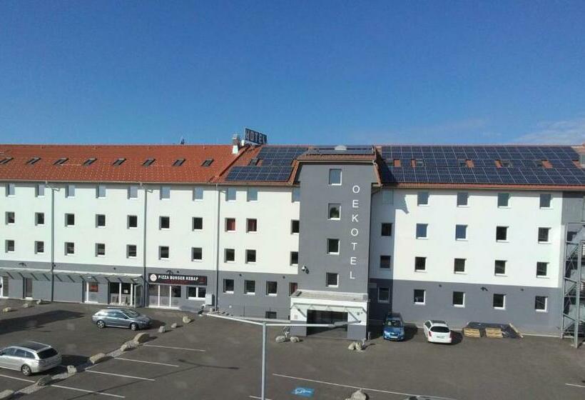 Oekotel Treffpunkt Föhrenhain