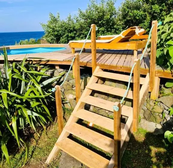 ペンション Caldeira Guesthouse