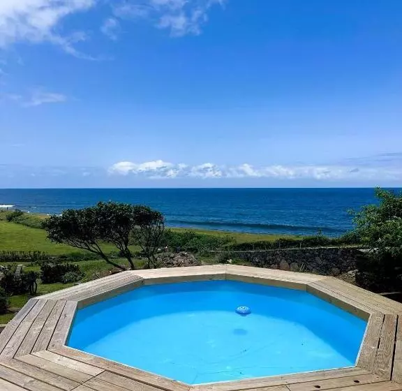 ペンション Caldeira Guesthouse