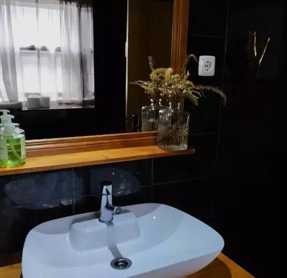 ペンション Caldeira Guesthouse