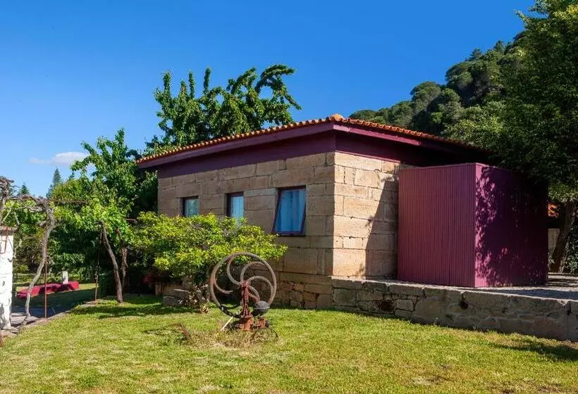 Majatalo Casal De Tralhariz   Turismo De Habitacao