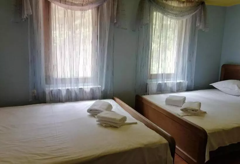 پانسیون къща цвети 1 трявна