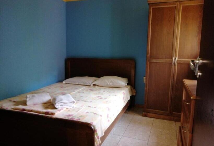 بنسيون къща цвети 1 трявна