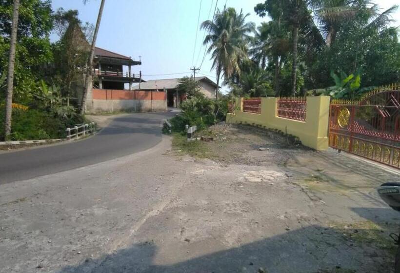 Pensiune Omah Ndeso Argopeni