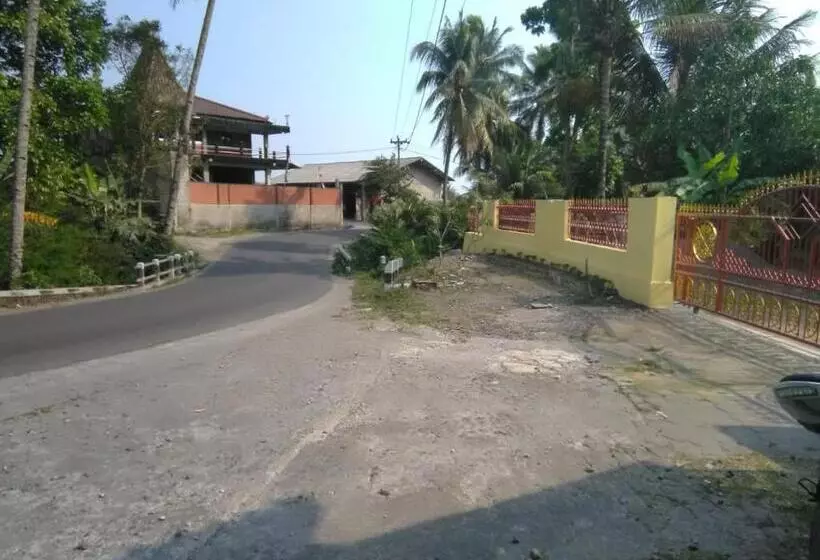 Pensione Omah Ndeso Argopeni