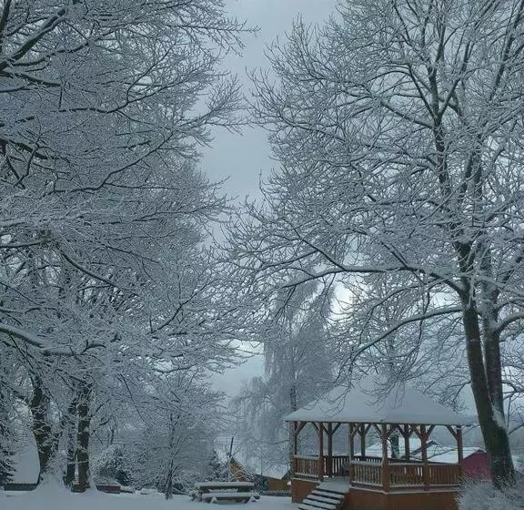 Majatalo Penzion Blatno