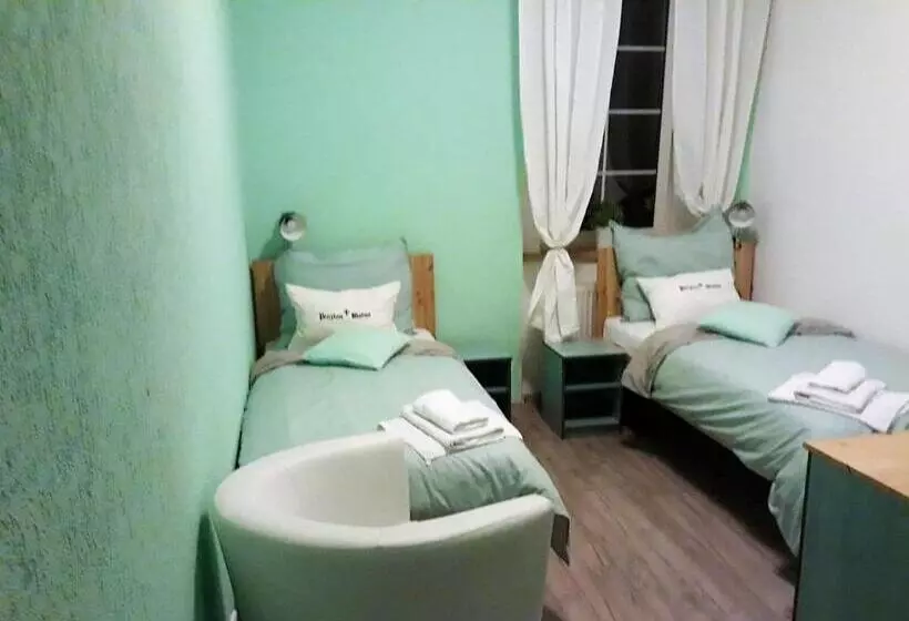 Majatalo Penzion Blatno