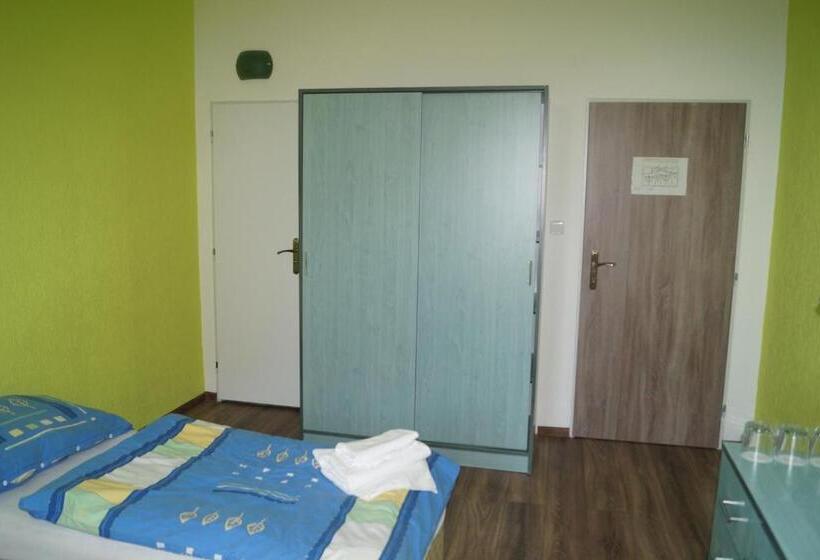 펜션 Penzion Blatno