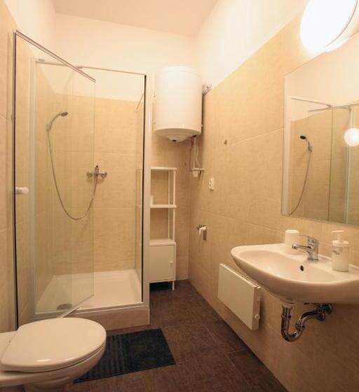 פנסיון Penzion   Apartments Pod Javořicí