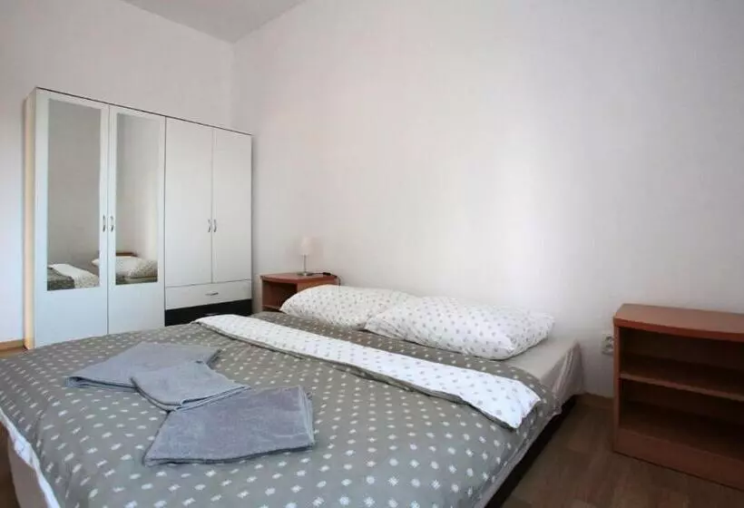 ペンション Penzion   Apartments Pod Javořicí