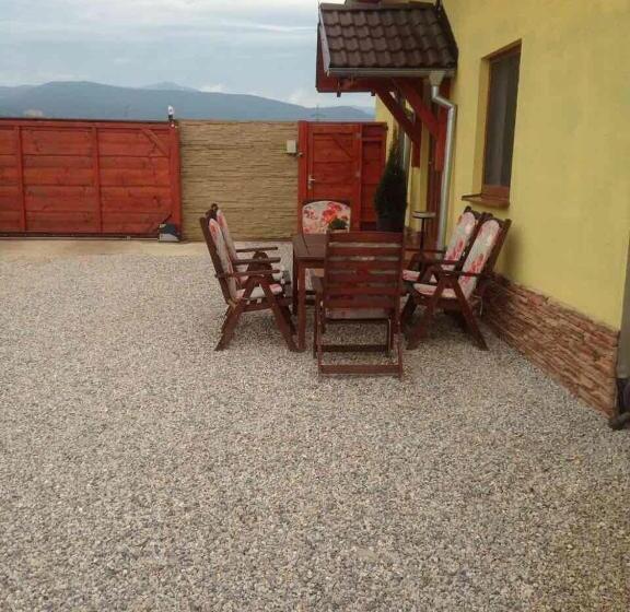 Пансион Ubytovanie Joli