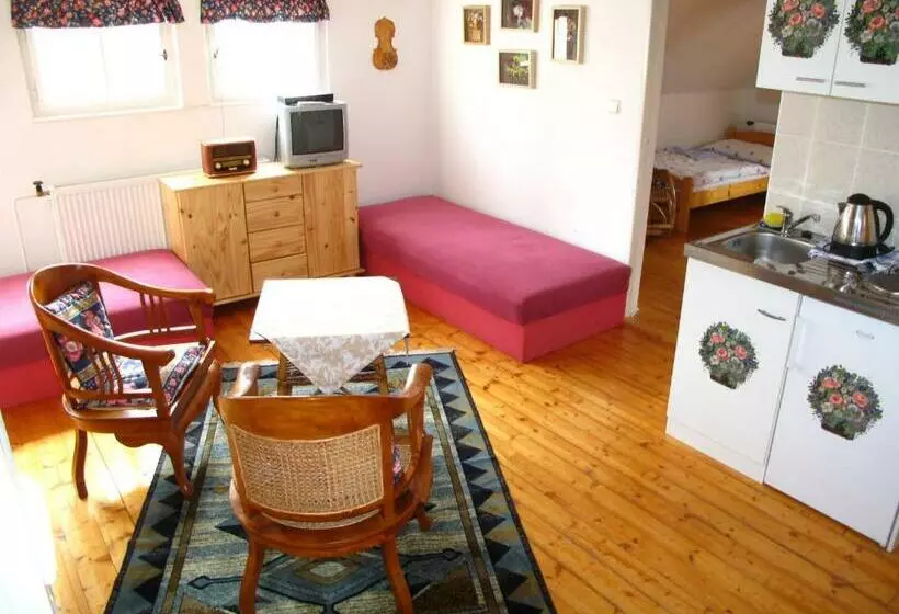 Majatalo Villa Blanka