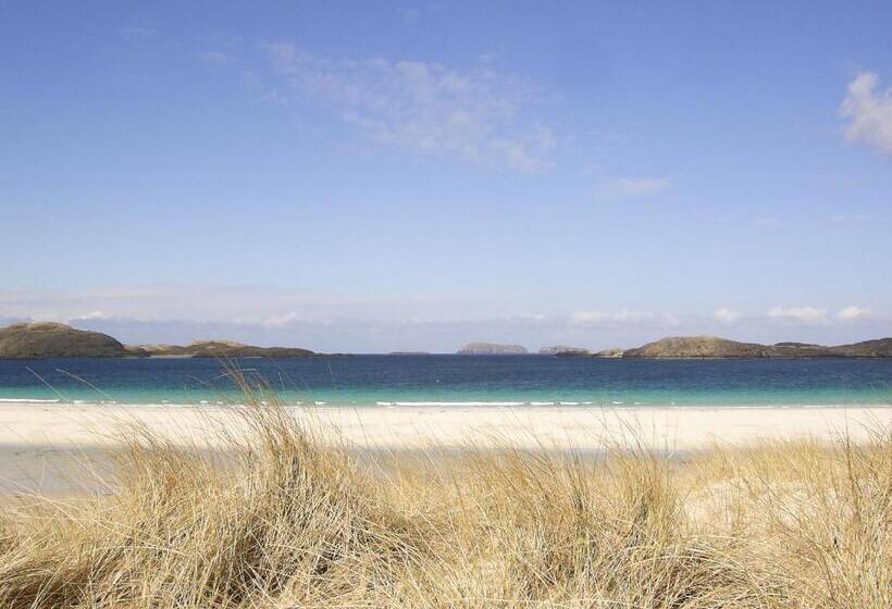 Albergue Otter Bunkhouse