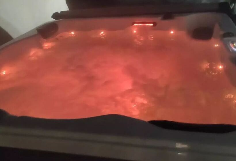 민박 Chambre D Hôtes Le Domaine Des Hirondelles