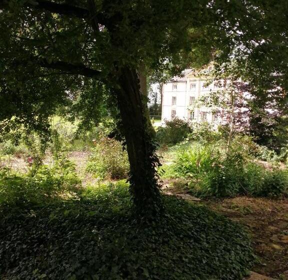 مبيت وإفطار Chambre E André Le Domaine Des Jardins De Bracquetuit